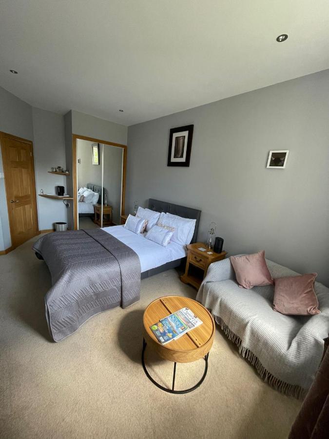 커크빈 The Auld Kirk B&B 외부 사진